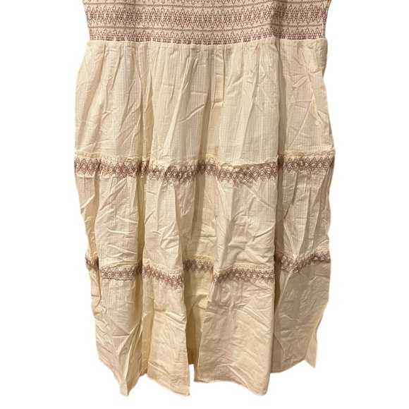 Madewll Lucie Smocked Tiered Ruffle Maxi Dress (4X) - Picture 8 of 12